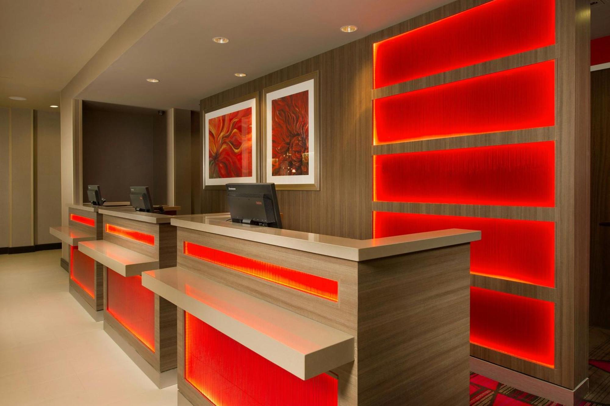 Courtyard By Marriott Dallas Dfw Airport North/Grapevine Exterior photo