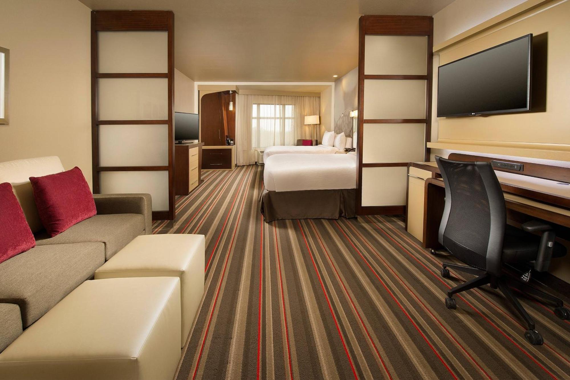 Courtyard By Marriott Dallas Dfw Airport North/Grapevine Exterior photo