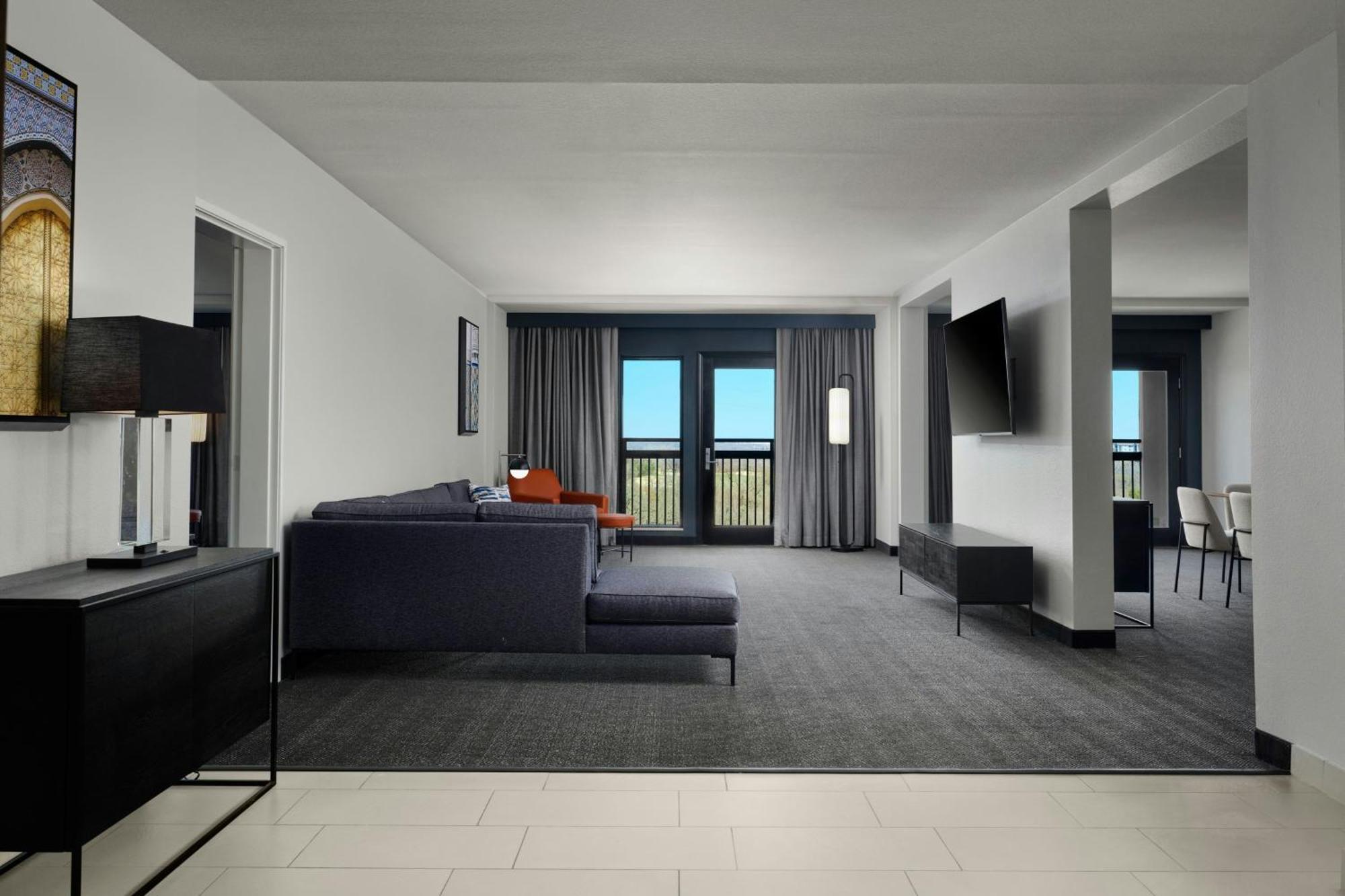 Courtyard By Marriott Dallas Dfw Airport North/Grapevine Exterior photo